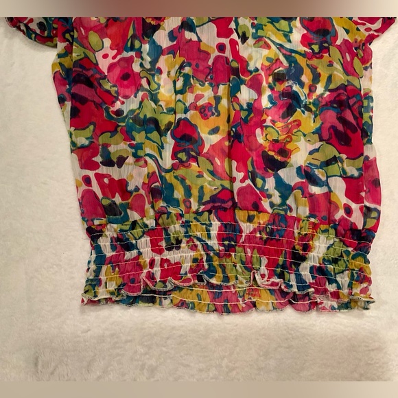 Women’s Unique Spectrum Multi Color Top With Ruffle Trim Size Medium - Picture 7 of 12